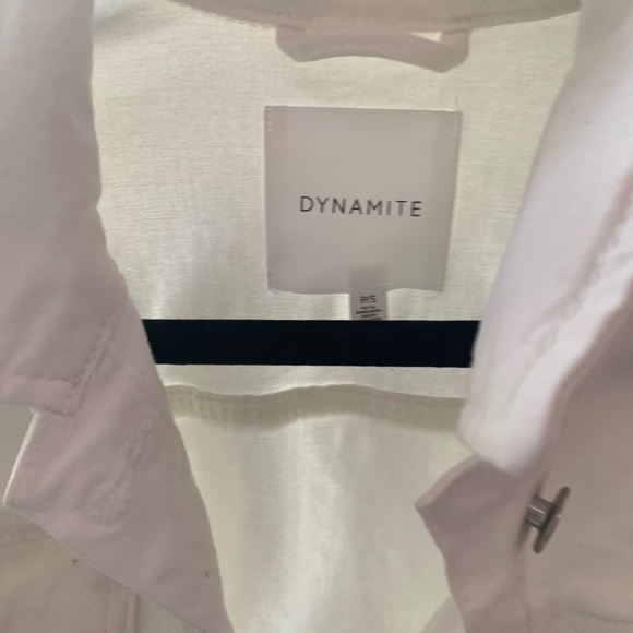 ❌SOLD❌Dynamite Cropped white denim jacket - Picture 7 of 8
